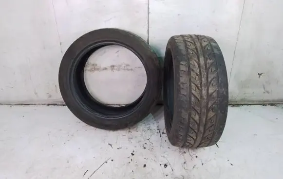 Opel Insignia A R17 summer tire 