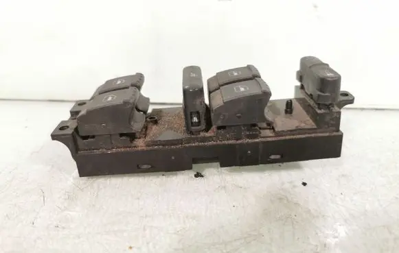 Volkswagen PASSAT B5.5 Electric window control switch 1J4959857D