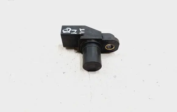 BMW 5 E60 E61 Camshaft position sensor 779225604 25916010 7792256