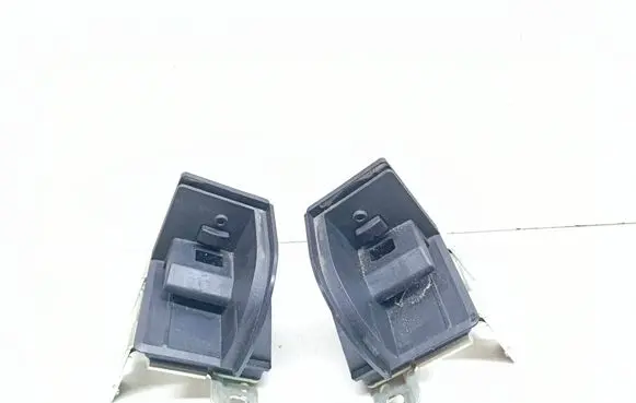 BMW 5 F10 F11 Parcel shelf load cover mount bracket 9168474 9168473