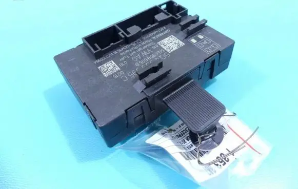 Volkswagen PASSAT B8 Central body control module 5Q4959595C IMPRK1353387