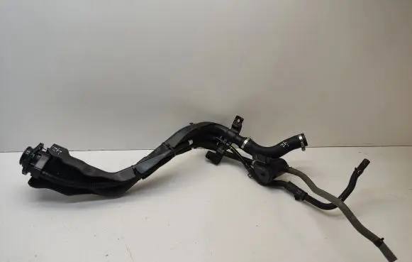 Fuel tank filler neck pipe