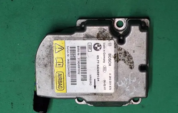 BMW X3 E83 Airbag control unit/module 0285001870 3424581 31342458101Q