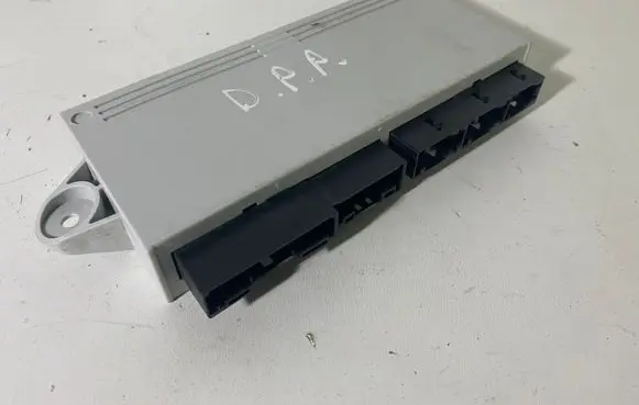 BMW 7 E65 E66 Door central lock control unit/module 6958448 69584489 613569584489