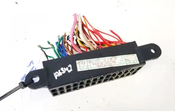 Hyundai Terracan Fuse box set 91101 h1981