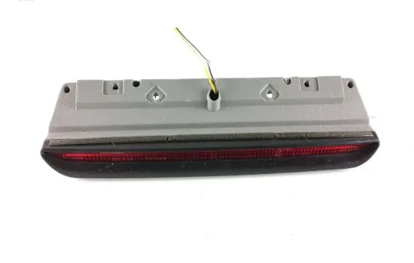 Subaru Forester SG Third/center stoplight