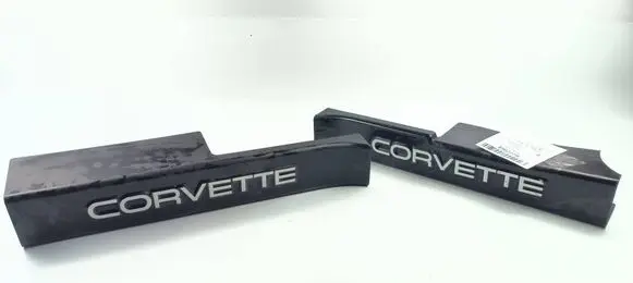 Chevrolet Corvette side skirts sill cover