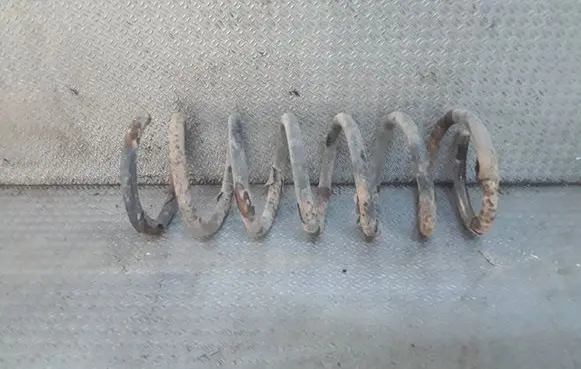 Volvo V70 Rear coil spring 