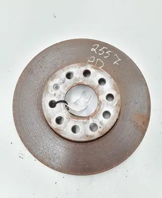 Volkswagen Jetta VI Front brake disc