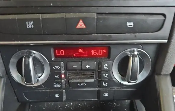 Audi A3 S3 8P Climate control/heater control trim 8P0820043BG IMPRK1390950