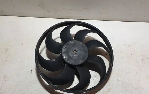 Renault Captur Electric radiator cooling fan 5YY0584 3P255211 5000991