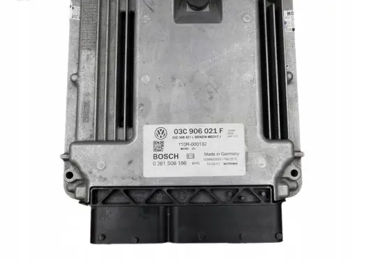 Volkswagen Touran II Engine control unit/module 03C906021F