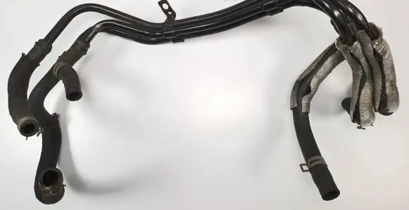 Dodge Nitro Engine coolant pipe/hose