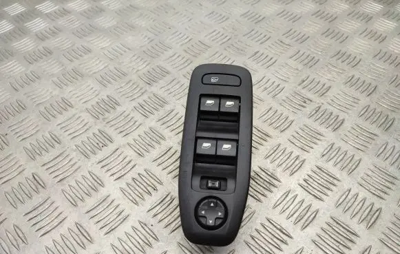 Peugeot 2008 I Electric window control switch 98242539ZD