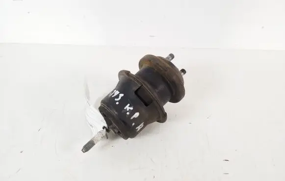 Subaru Outback Engine mount bracket