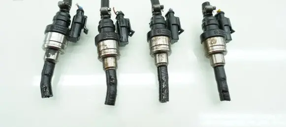 Renault Scenic III - Grand scenic III Fuel injector