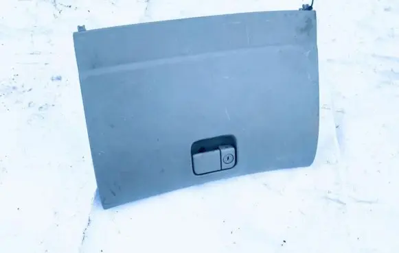 Mazda Premacy Glove box cb07