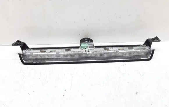 Volvo V70 Third/center stoplight 8658948
