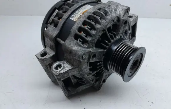 Lancia Thema Generator/alternator P04801835AD