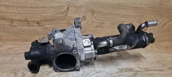 Volvo XC90 EGR valve cooler 880172N