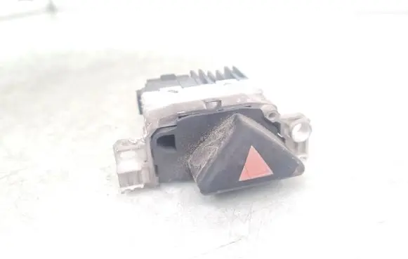 Ford Focus Hazard light switch 98AG13A350AD