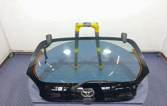 Toyota Aygo AB10 Tailgate/trunk/boot lid
