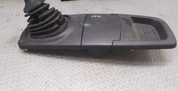 Suzuki Liana Center console 7582154G0