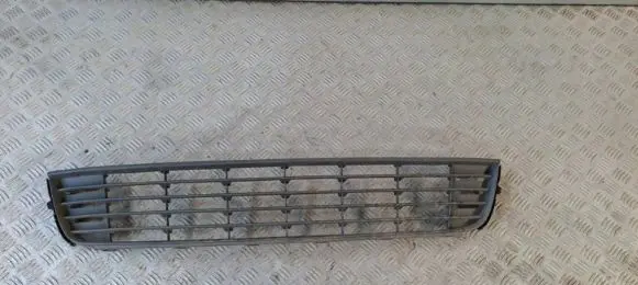 Volkswagen Touran II Front bumper lower grill 1T0853677C