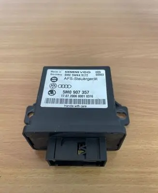 Volkswagen PASSAT B6 Light module LCM 5M0907357