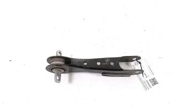 Rear control arm
