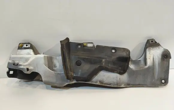 Renault Kangoo II Fender mounting bracket 8200381902