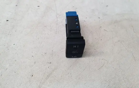 Toyota Auris E180 Seat heating switch 191690