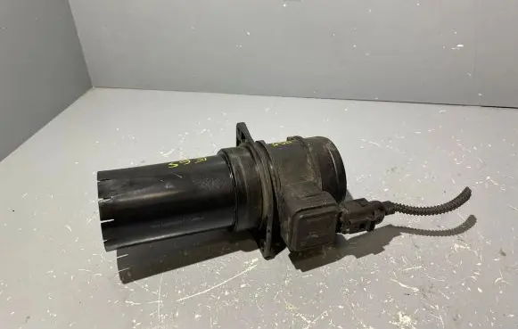 Volkswagen Golf Plus Mass air flow meter 03L906461 5WK97023 024010251
