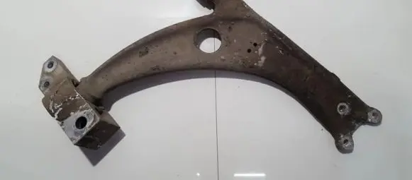 Volkswagen PASSAT B6 Front lower control arm/wishbone