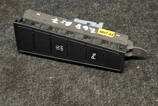 Volkswagen PASSAT B7 Parking (PDC) sensor switch 3AB927238K