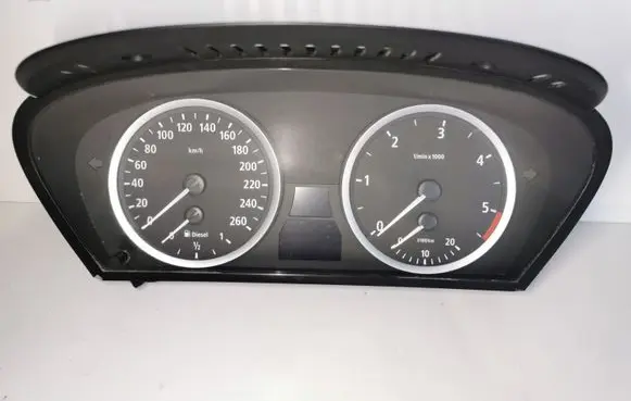 BMW 5 E60 E61 Speedometer (instrument cluster) A2C53020569 6945633