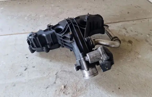 Audi Q5 SQ5 Throttle valve 03L128063K A2C53369978