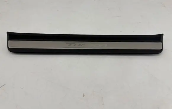 Hyundai Tucson IV NX4 Side skirt front trim 85883N7500
