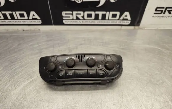 Mercedes-Benz C W203 Climate control unit A2098300085 9140010497