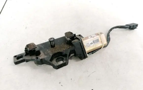 Tailgate/trunk/boot lock/catch/latch