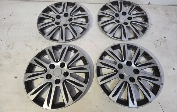 Peugeot Partner R15 wheel hub/cap/trim 