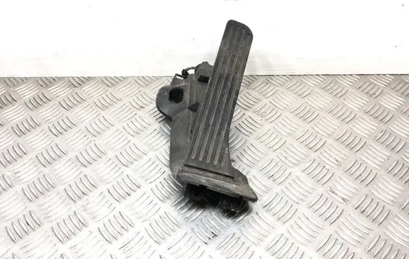 Volkswagen Golf V Accelerator throttle pedal 6PV00874500 1K2721503M 74390500