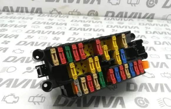Peugeot 406 Fuse box set 9635518180