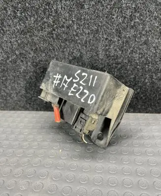 Mercedes-Benz E W211 Glow plug pre-heat relay