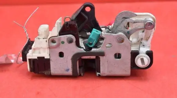 Jeep Compass Rear door lock