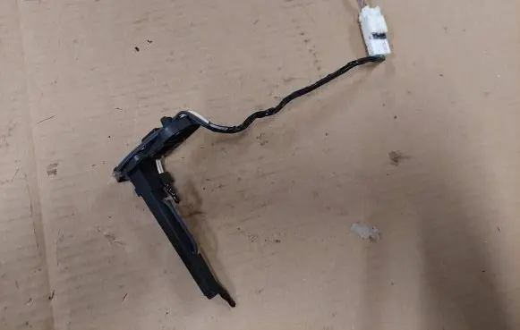Nissan Leaf I (ZE0) Interior temperature sensor T1021646Q