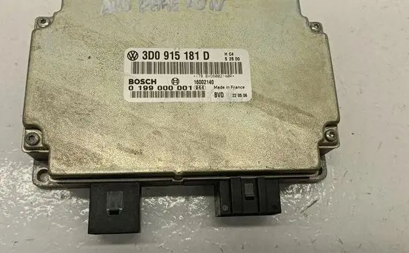 Volkswagen Phaeton Battery control module 