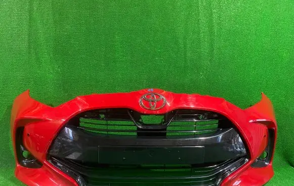 Toyota Yaris XP210 Front bumper