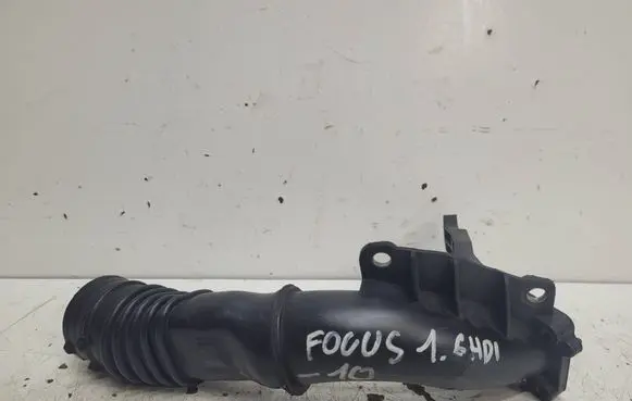 Ford Focus Air intake hose/pipe AV2Q9351AD