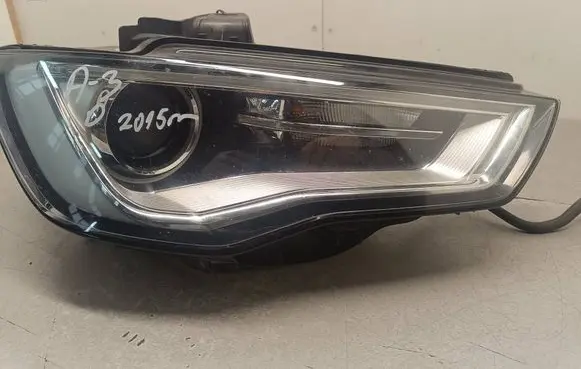 Audi A3 S3 8V Headlight/headlamp 8V0941006A 1LL01074024 01074024AF